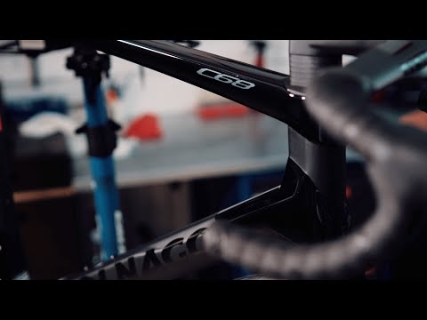 Бейне: Colnago Ottanta5 Limited Edition велосипеді негізін қалаушының 85 жылдығына орай шығарылды