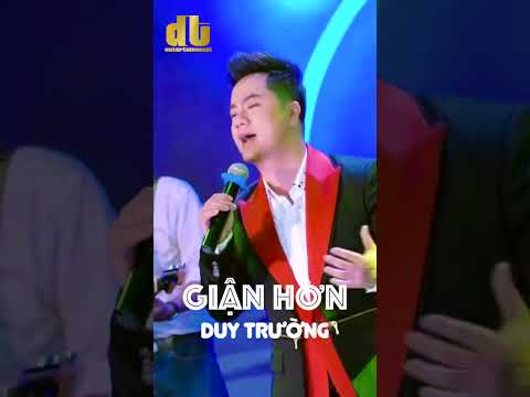 Ngọc Sơn khen Duy Trường hát sáng tác anh thật hay và phong cách riêng.