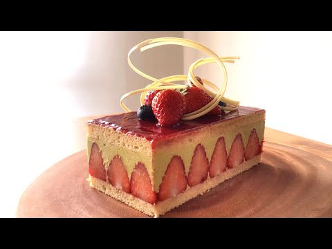 【ルブの森★様】フェイクスイーツ◆苺＆ピスタチオムースフレジェ風X'masケーキ ルブの森☆様】フェイクスイーツ◇苺＆ピスタチオムースフレジェ