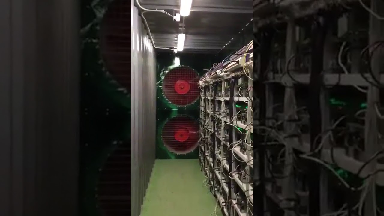 Внутри мобильной майнинг фермы