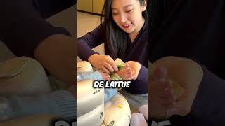 Elle fait un sandwich avec le pied de son bébé