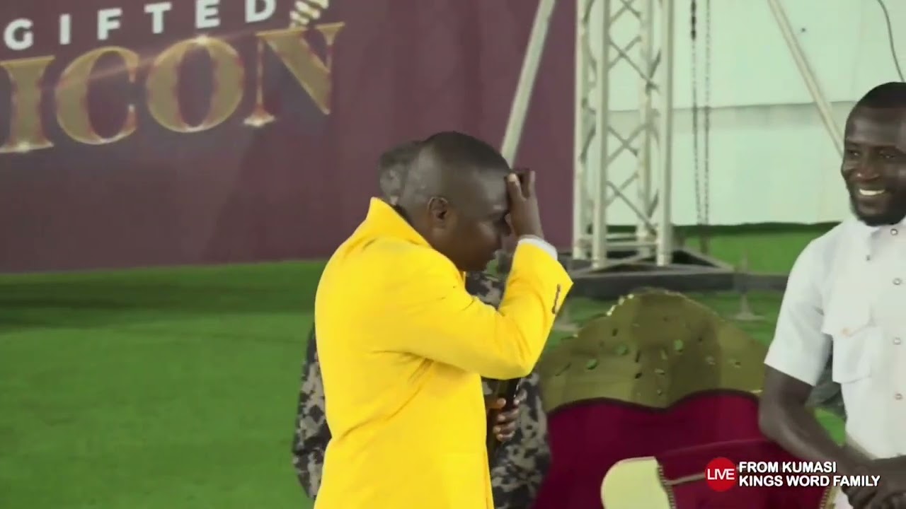 Если вы пропустили (это глубокое послание), то встреча с пророком Самуэлем Ларби Гимахом.