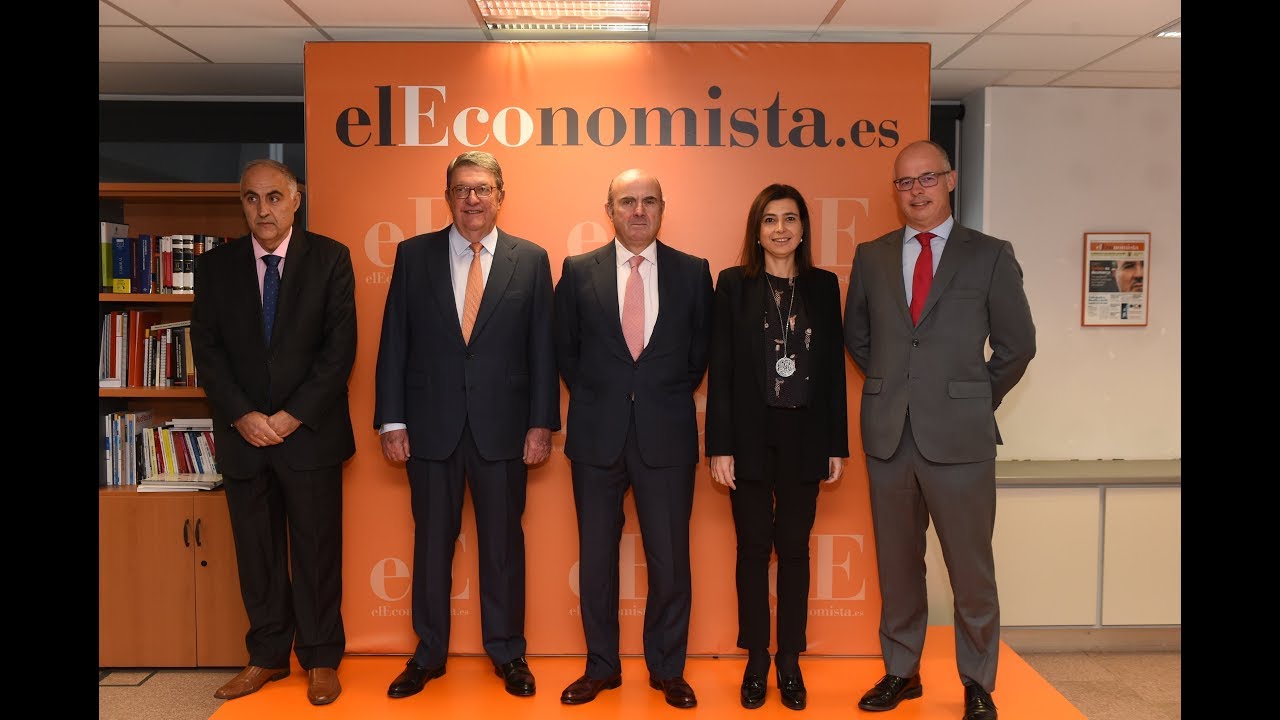 cforum-desayuno-informativo-de-accenture-strategy-y-el-economista