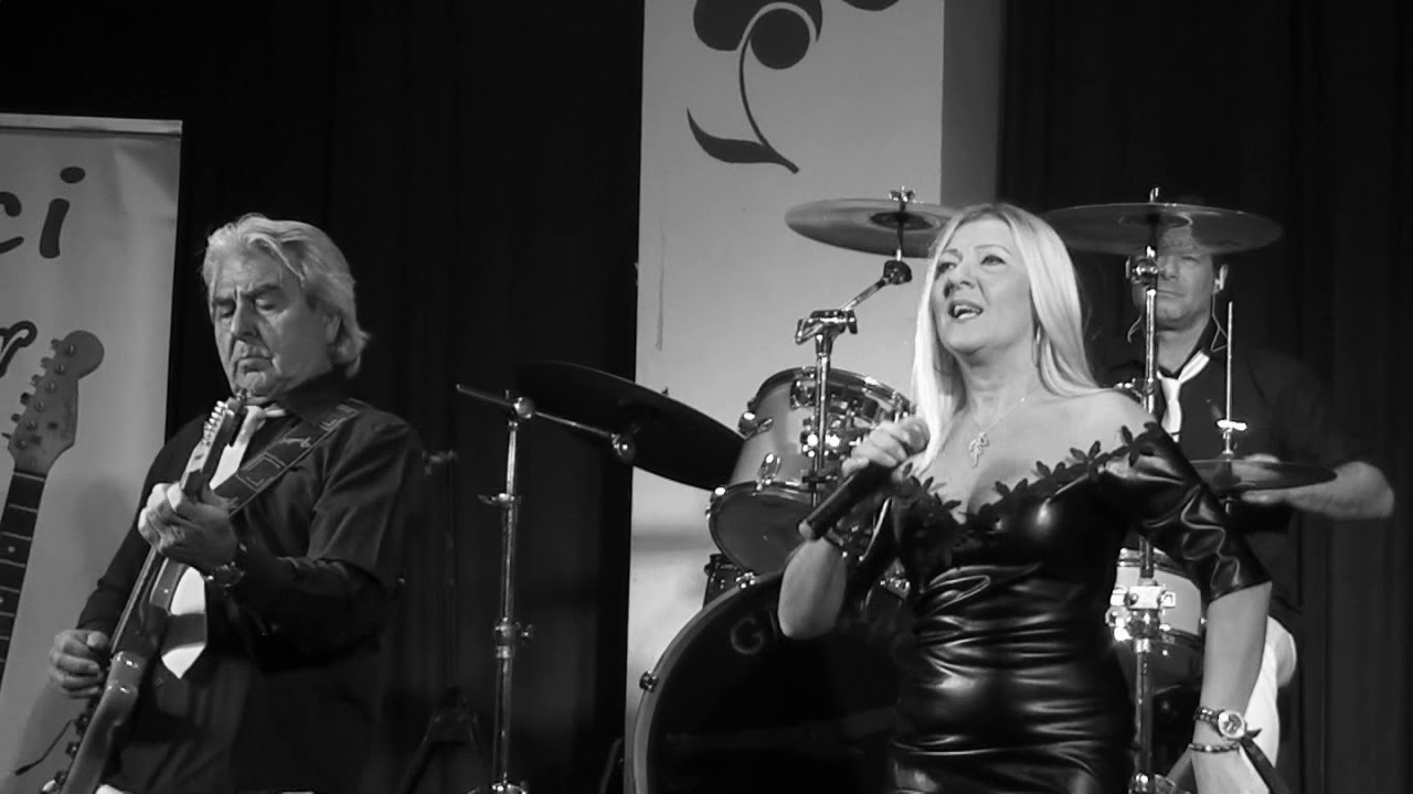 Cicci Guitar Condor & Daniela Brothers in arms (Official Video