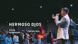Video thumbnail of "Hermoso Dios // Centro Vida"