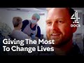 Giving Back To Those Who Raised You | Geordie Hospital | Channel 4