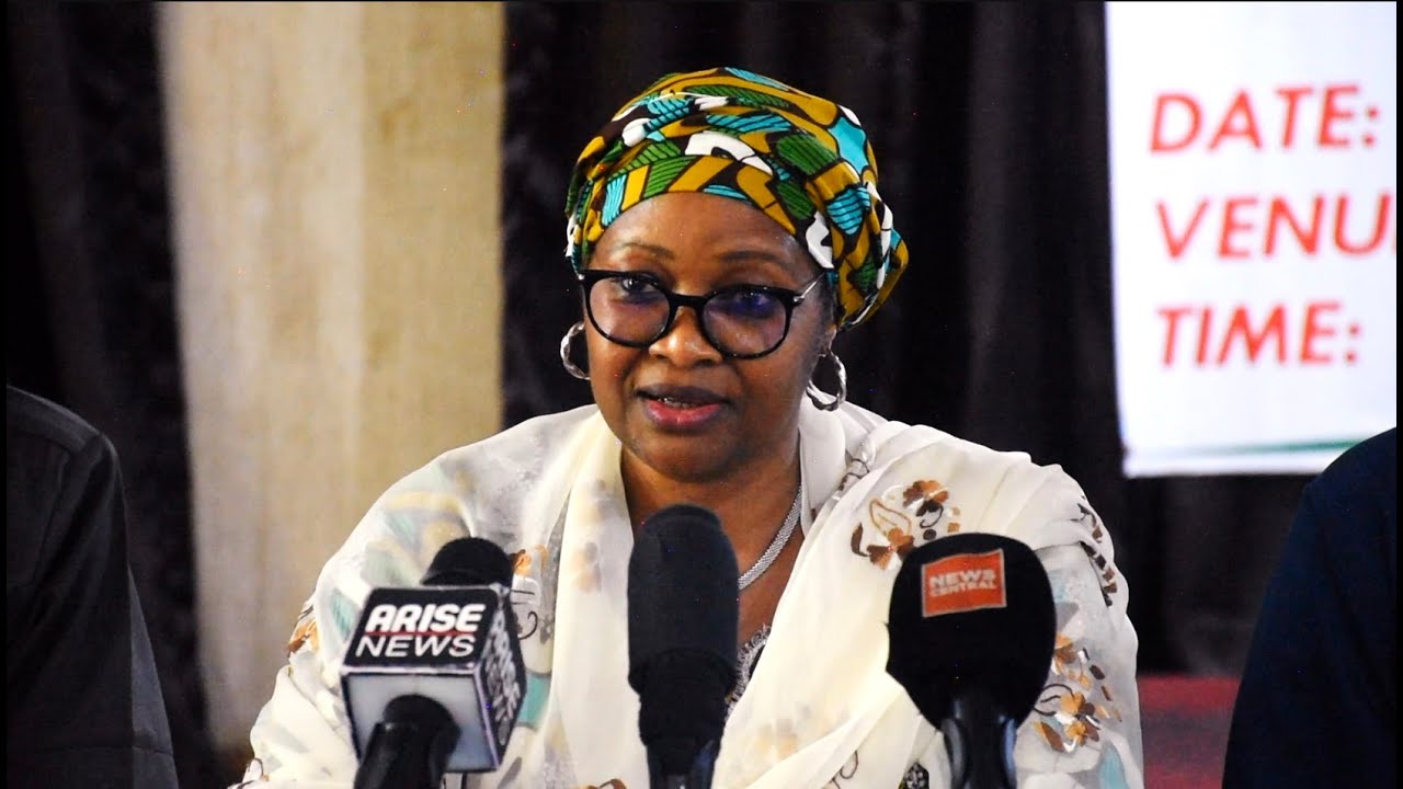 Labour Party Holds Emergency NEC Meeting To Resolve Leadership Crisis