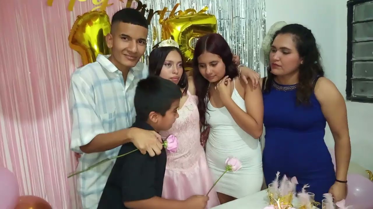 Los 15 de Sara 
