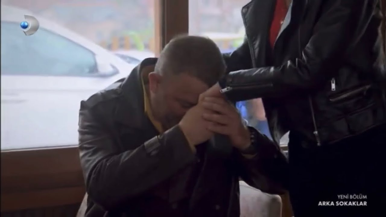 Arka Sokaklar 625.Bölüm Mesut Selin’le Bayramlaştı 🤣