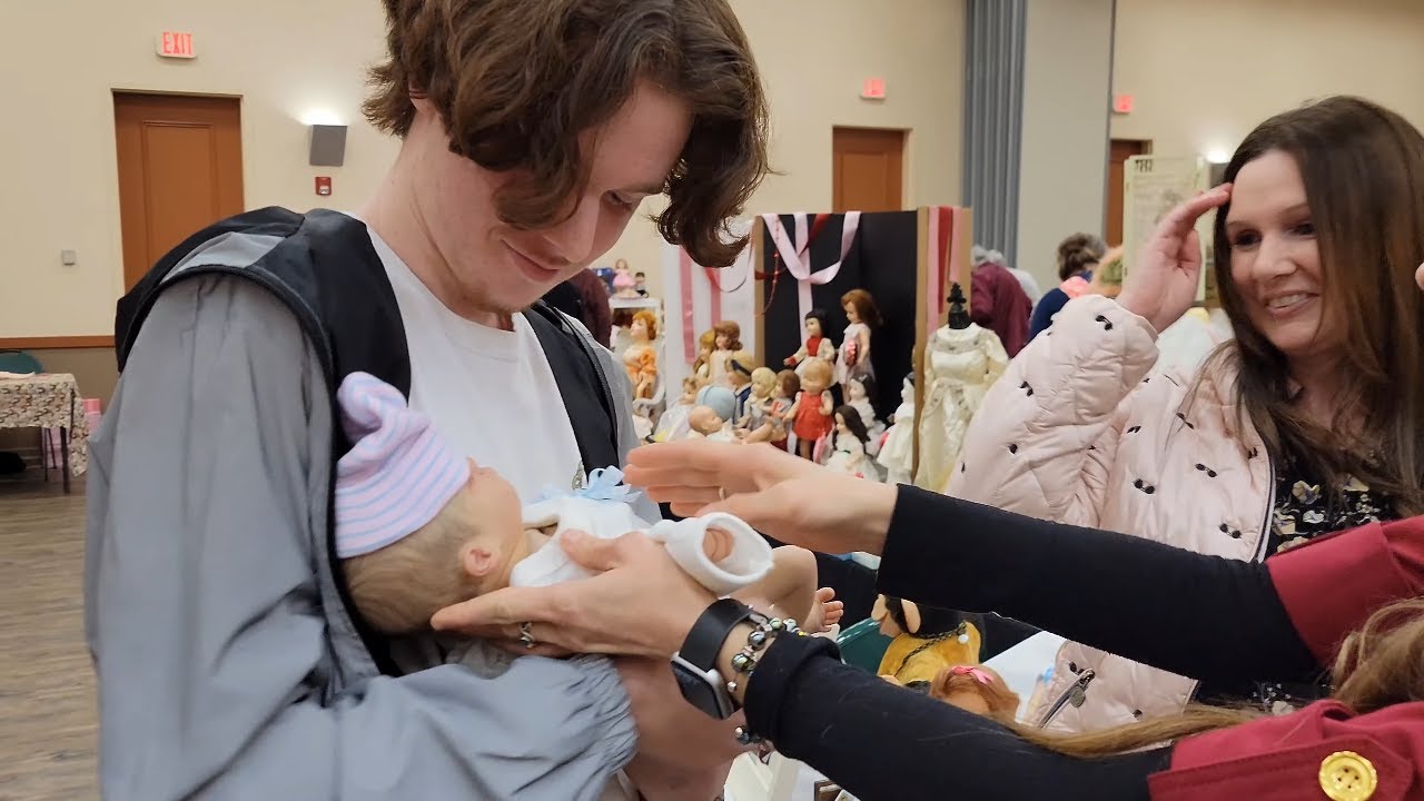 Hill Country 2022 Doll Show!