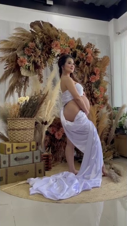 Maternity shoot bts #maternity  #maternityshoot #pregnancy #pregnantglow #newmom  #pregnancytips