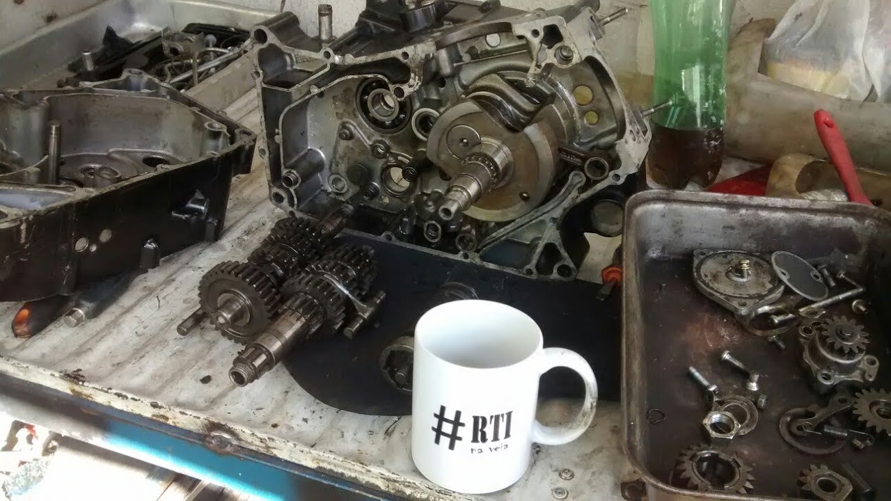 Desmontagem do motor da Comet 250- enfim terminei kkk