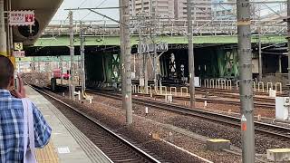EF210 162号機牽引8784レ金山3番線通過