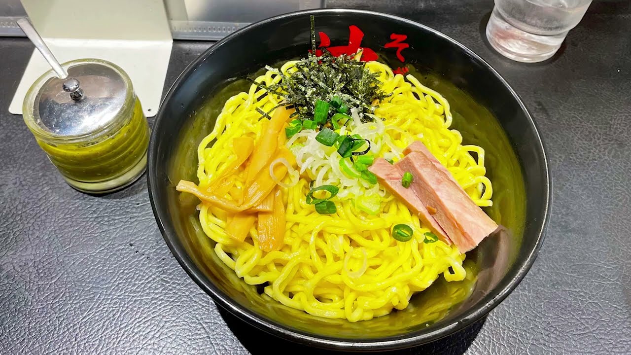 東京油組総本店町田組の「油そば」大盛り