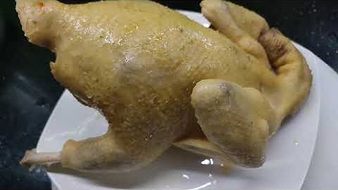 CÁCH LUỘC GÀ NGON VÀNG THƠM KHÔNG BỞ KHÔNG NỨT