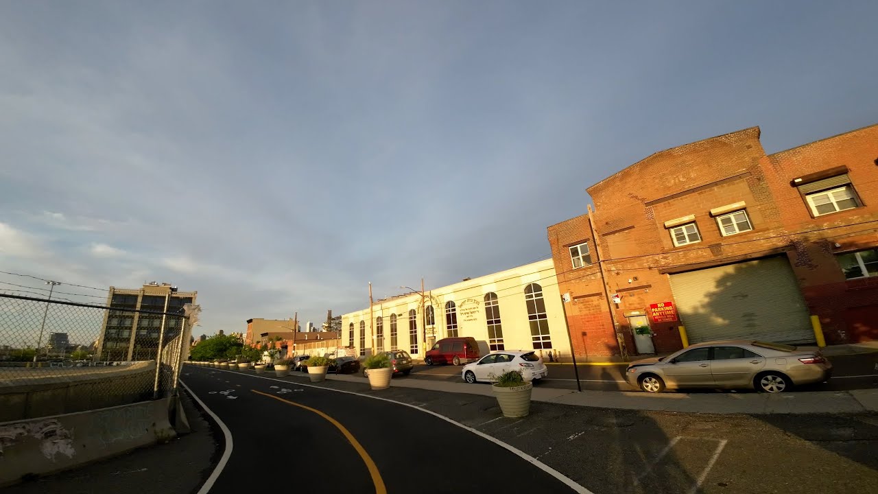 5 13 23 Biking From Red Hook To Bed Stuy Brooklyn Through Gowanus Park 5-13-23-biking-from-red-hook-to-bed-stuy-brooklyn-through-gowanus-park