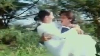 Saath Chalain Ham Dono Tor Ke Rasmain            Singer   Description 