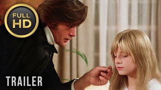 🎥 THE LITTLE GIRL WHO LIVES DOWN THE LANE (1976) | Trailer | Full HD | 1080p