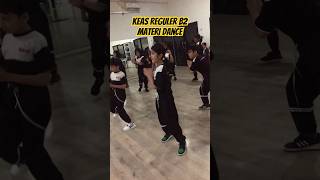 Download Lagu Bingung belajar dance di mana? SANGGAR ANANDA AJA ! 😎 WA:081270633602 #sanggarananda #viral #video MP3