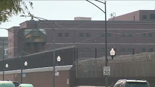 Correctional officer, 2 inmates at Cook County Jail die from COVID-19; death of 2nd officer under in