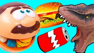 Dino Bagunça Finge Brincar de Vender Comidinhas na Lanchonete