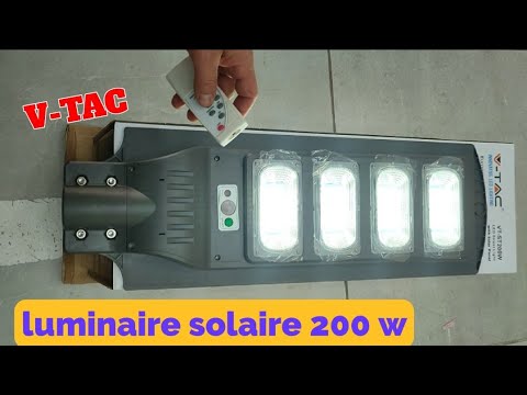 مصباح بالطاقة الشمسية 200 واط   
