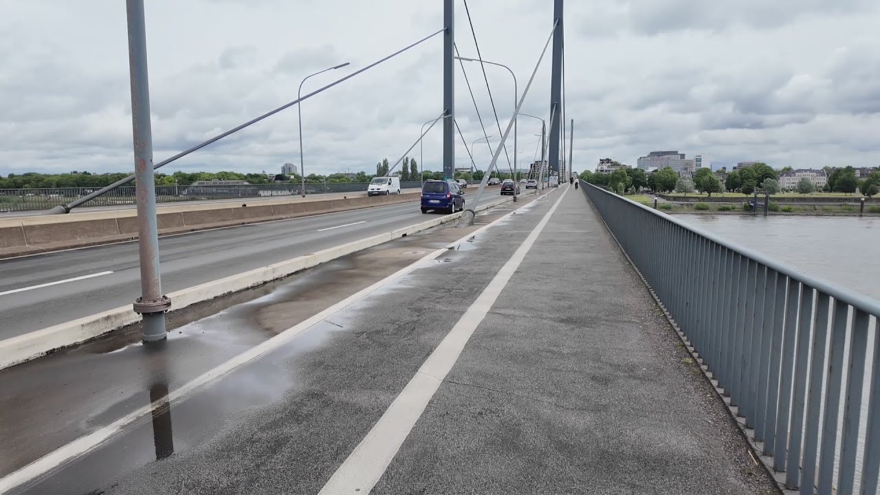 Spaziergang von D.dorf - Oberkassel über die T-H-Brücke nach Golzheim | 4K UHD 60fps |