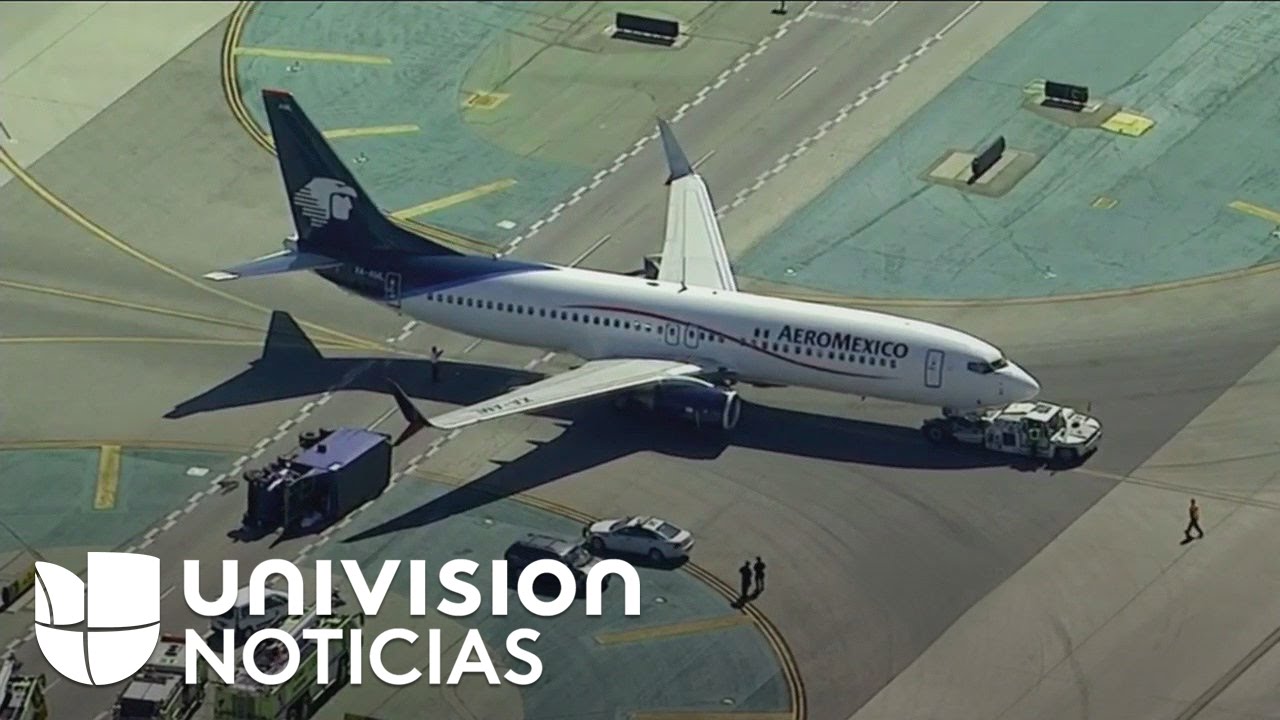 Ocho heridos deja choque de camión de servicio y avión de Aeroméxico en el Aeropuerto de Los
