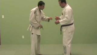 Big Steve   Grip Break To Judo Leg Trip