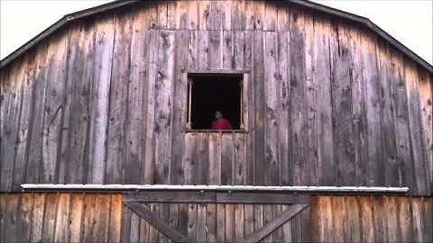 Taylor Swift 22 music video "SPOOF"