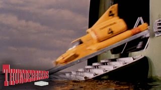 Thunderbird 4 Deploys Into The Water - Thunderbirds