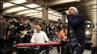 Linkin Park LIVE in Grand Central Station: 'What I've Done'