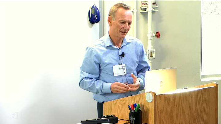 Excursions of Max-weight Dynamics