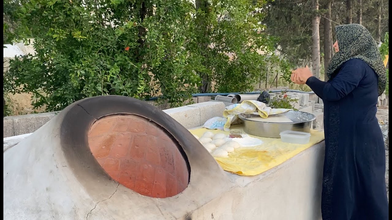 Dünya’nın EN GÜZEL TANDIRINDA Tandır Ekmeği Yaptım #tandırbread