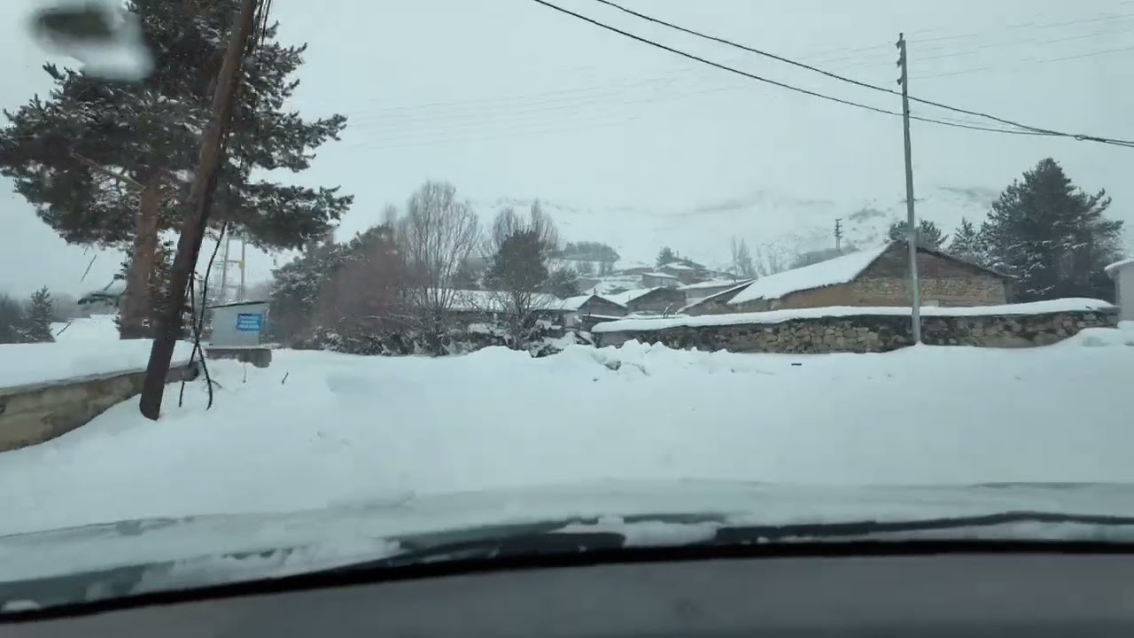 Refahiye Yurtbaşı MelikŞerif Köyünde Karakış 