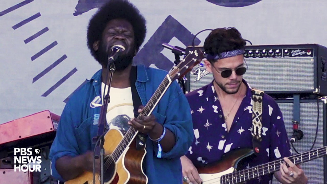 Michael Kiwanukua sings 'Tell Me a Tale' at 2017 Newport Folk Festival