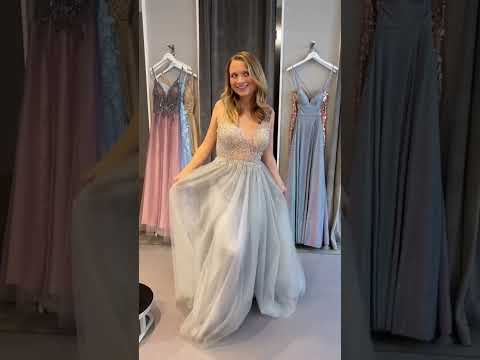 Video: Wer definiert Kleid?