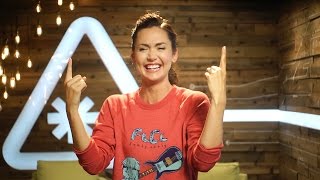 Celebrity Jessica Chobot CAN'T STOP LAUGHING (Nerdist Bloopers) Profile