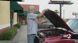 Customers who were sold watered-down gas at Orlando gas station want to be reimbursed