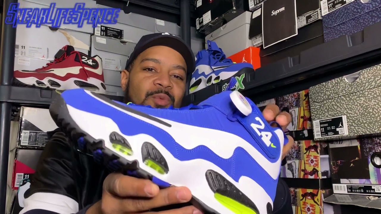 nike air griffey max 1 varsity royal on feet