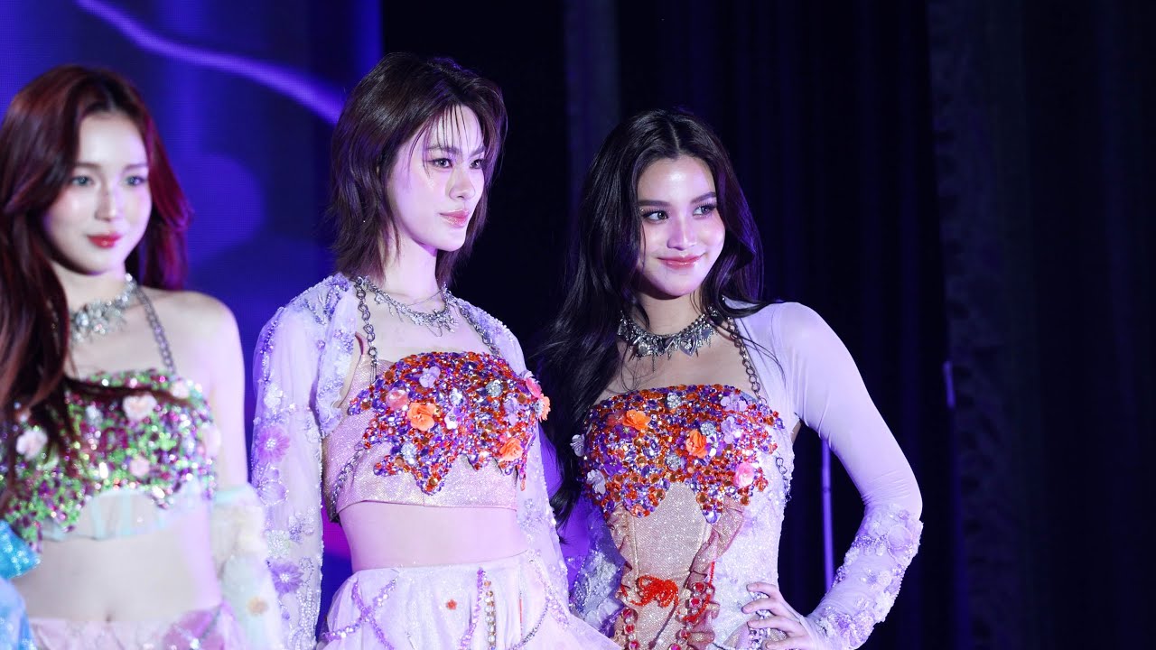 [4K] 251130 เจ้าช่อมาลี + HULA HULA - EmiBonnie Focus cam #BBFanFestinMacau