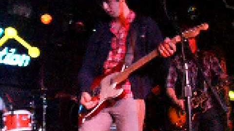 A Cursive Memory - Figure Out @ Chain Reaction 03/05/09