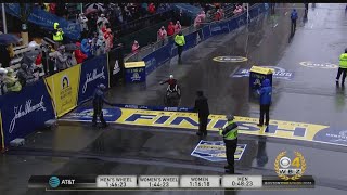 Marcel Hug Wins 2018 Boston Marathon Wheelchair Race