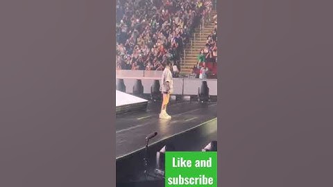 Billie eilish and finneas live performance true fans pls like and subscribe