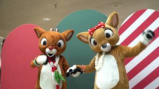Celebrate the Holiday Season at the Lakewood Center