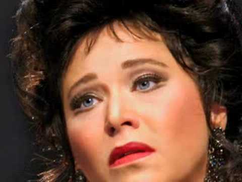 Elizabeth Blancke-Biggs & Placido Domingo sing Fedora pt. 1 -"Loris Ipanov.."