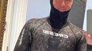 CRESSI TRACINA SPEARFISHING WETSUIT - how to put on or NOT?