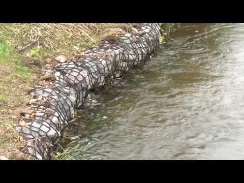 Video: Posílení břehů vodních útvarů: materiály, technologie