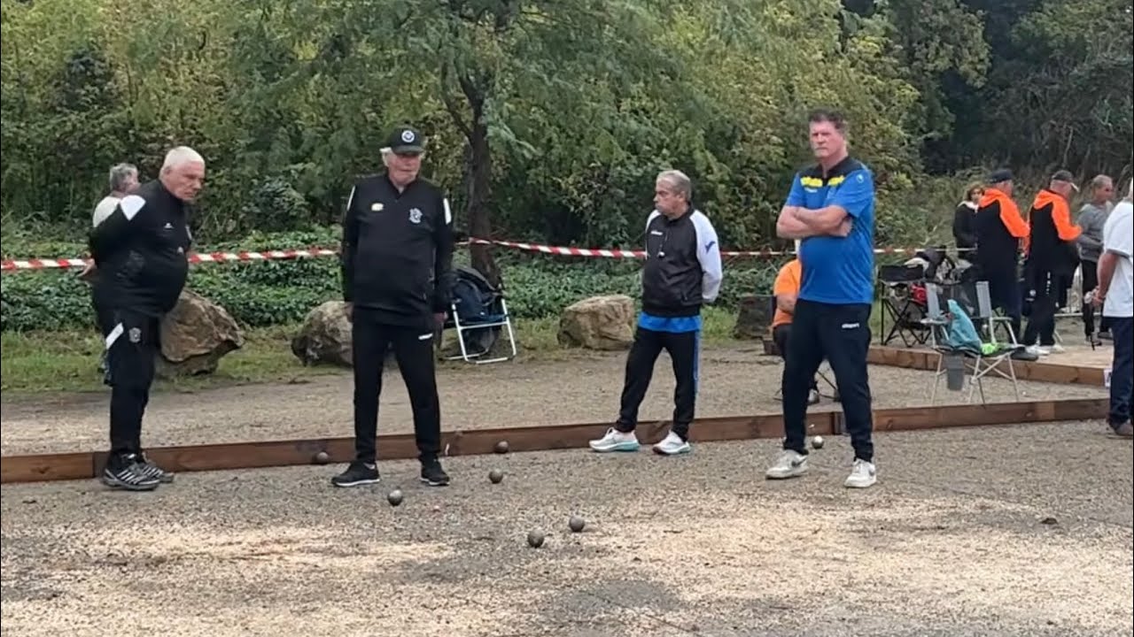 Miniature : Foyot/Garcia/Gouast vs Helias/Dubost/Cortez | Chusclan Pétanque Veterans 2026 Poules