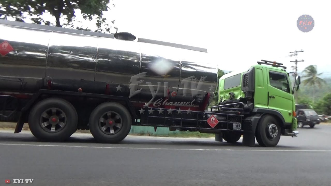 f487 tikungan timez truck trailer truk  tangki wingbox 